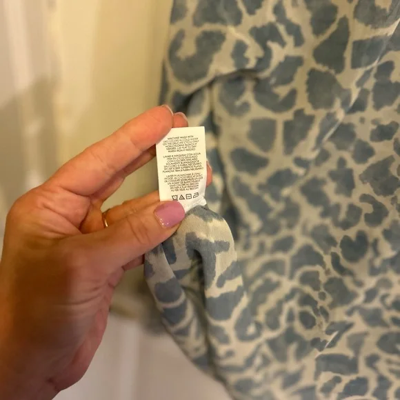 Cabi Pounce Blouse - Picture 10 of 11